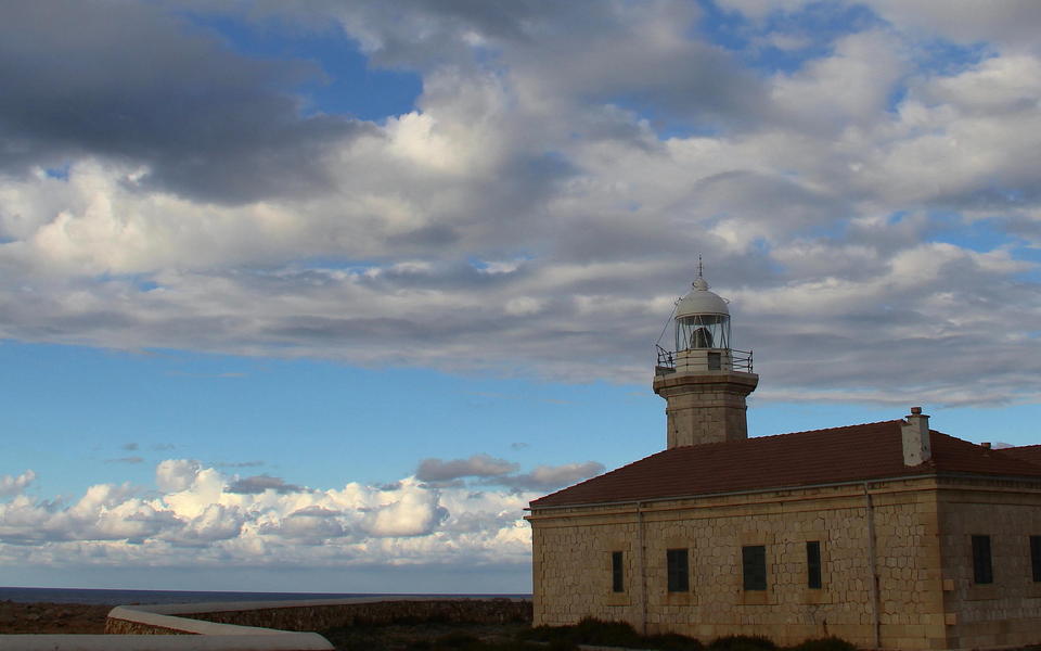 Punta Nati lighthouse