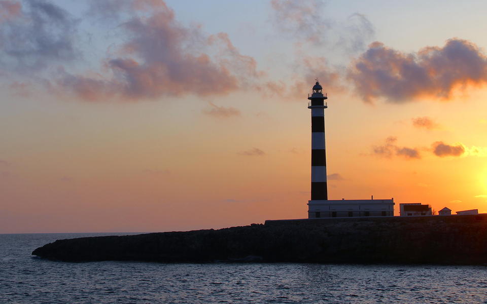 Sunset at d'Artrux lighthouse