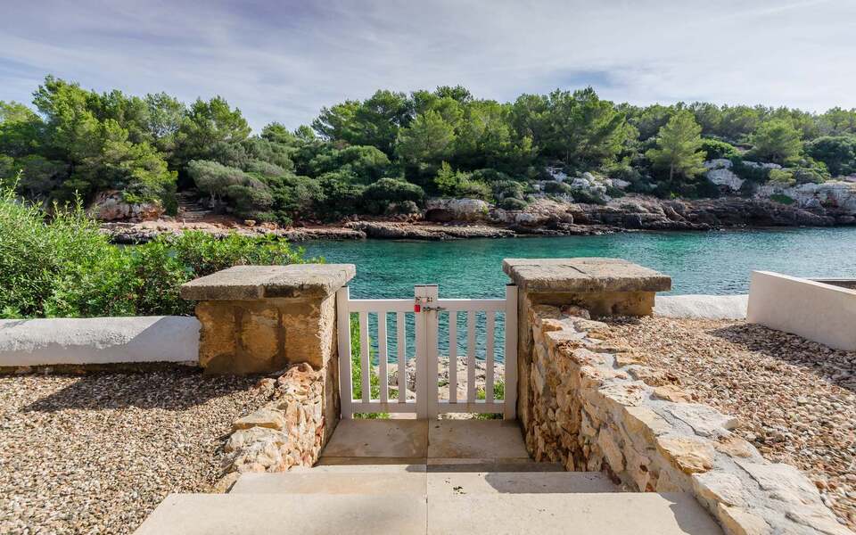 Villa en Ciutadella con acceso directo a la playa