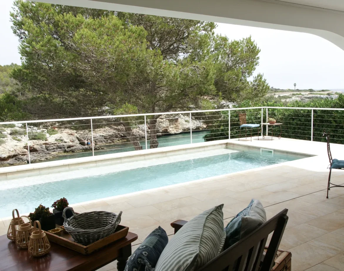 Villa en Ciutadella con acceso directo a la playa