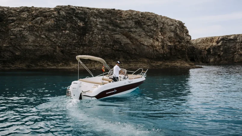 Barco Tramontana Marion 630 Cabine
