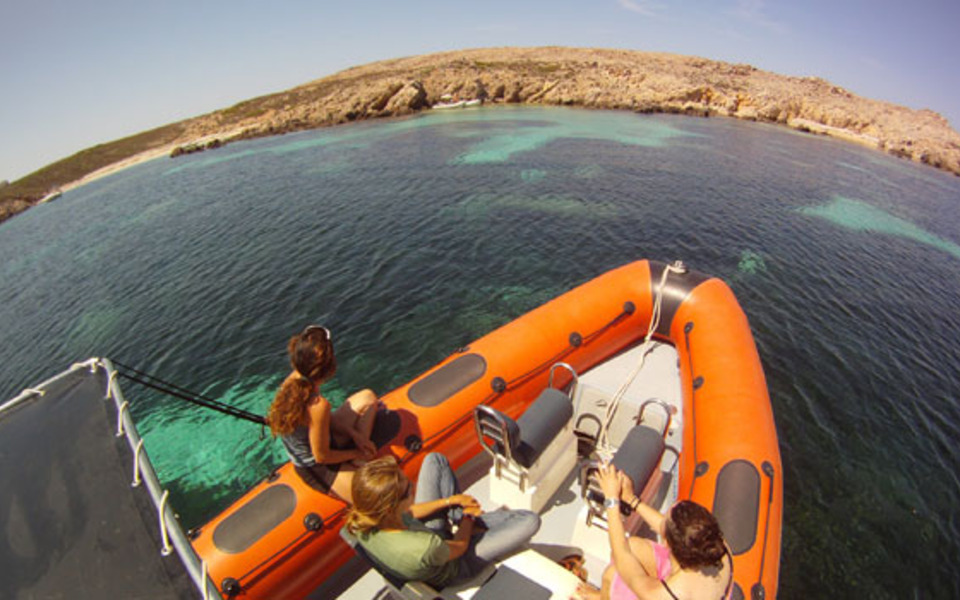 Excursión en lancha en Menorca