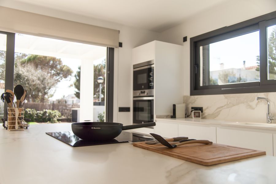 Villa con capacidad para 10 personas en tranquila urbanización muy cerca de Ciutadella