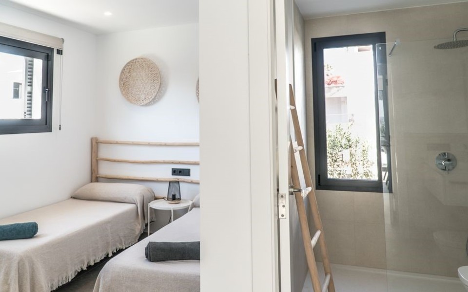 Villa con capacidad para 10 personas en tranquila urbanización muy cerca de Ciutadella