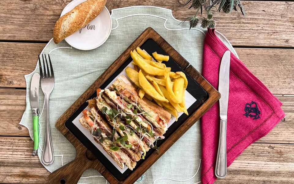 Restaurante Hotel Cristine Bedfor