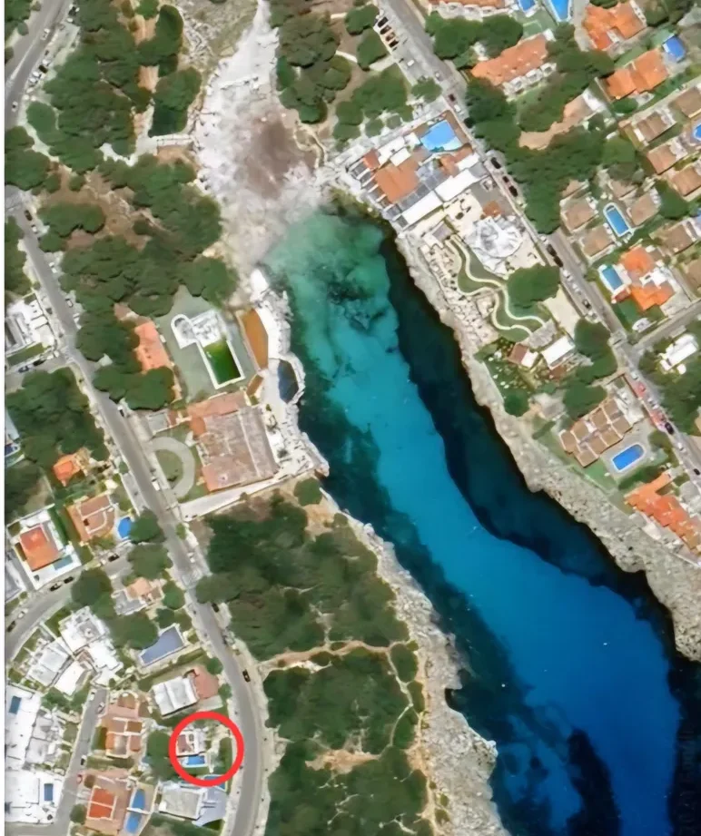 Villa en Cala Blanca