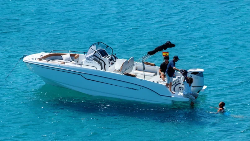 Beneteau Flyer 8